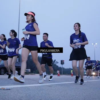 Runner Photo 7342520
