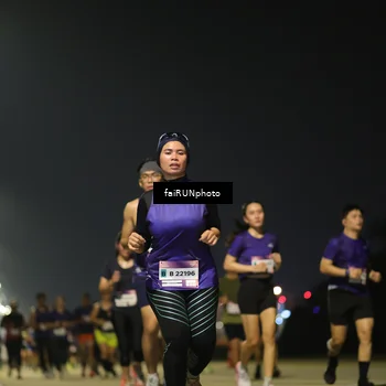 Runner Photo 7342554