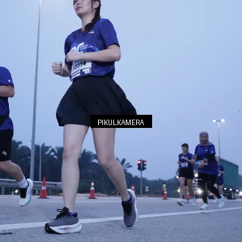 Runner Photo 7342570