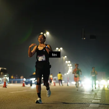 Runner Photo 7342574