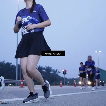 Runner Photo 7342596