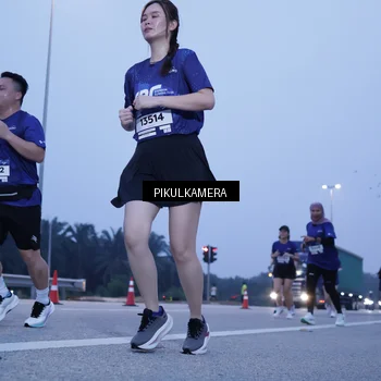 Runner Photo 7342605