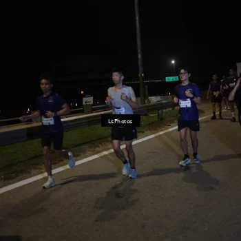 Runner Photo 7342625