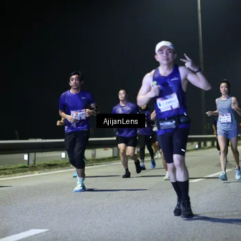 Runner Photo 7342633