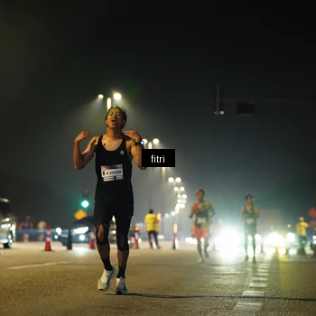 Runner Photo 7342640