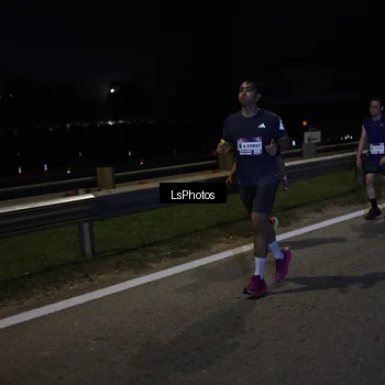 Runner Photo 7342664