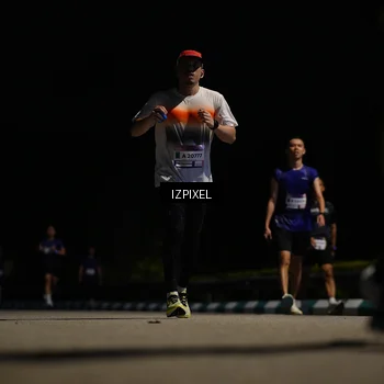 Runner Photo 7342666