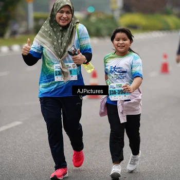 Runner Photo 7342669