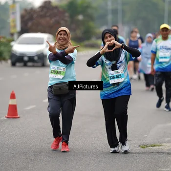 Runner Photo 7342685