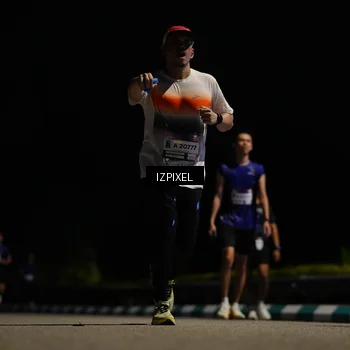 Runner Photo 7342701