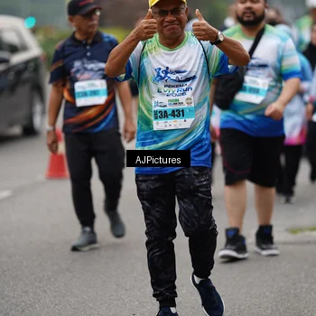 Runner Photo 7342704