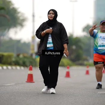 Runner Photo 7342749