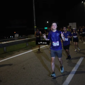 Runner Photo 7342752