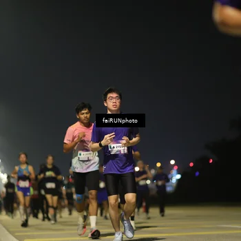 Runner Photo 7342757