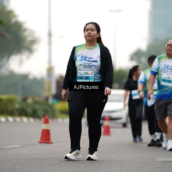Runner Photo 7342777