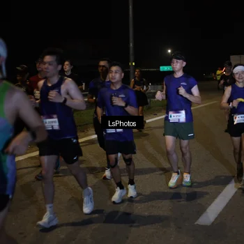 Runner Photo 7342778