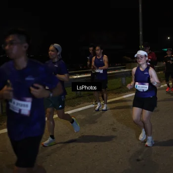 Runner Photo 7342780