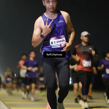 Runner Photo 7342783