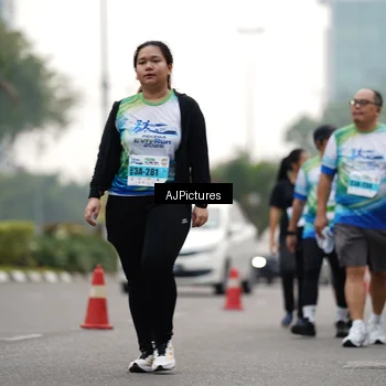 Runner Photo 7342792