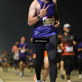 Runner Photo 7342794