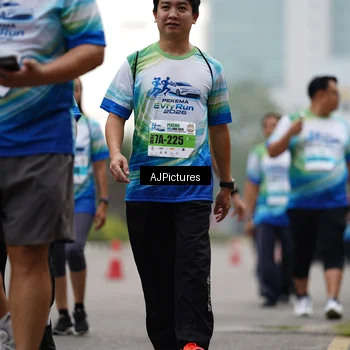 Runner Photo 7342807