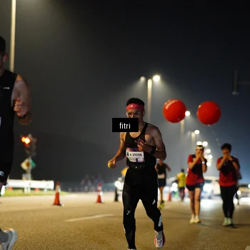 Runner Photo 7342830