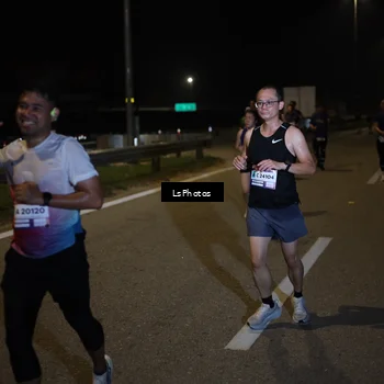 Runner Photo 7342844