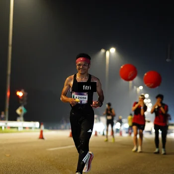 Runner Photo 7342895