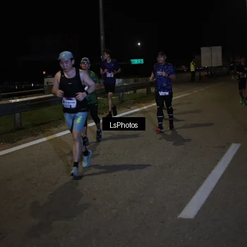 Runner Photo 7342899