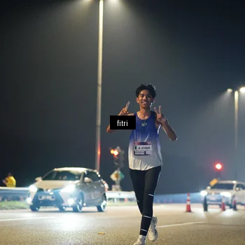 Runner Photo 7342924