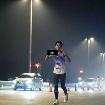 Runner Photo 7342938