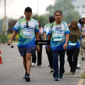 Runner Photo 7342942