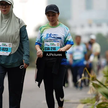 Runner Photo 7342969