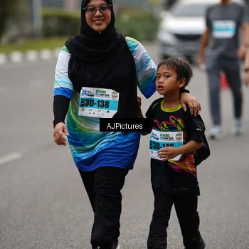 Runner Photo 7342970