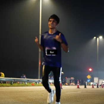 Runner Photo 7342987