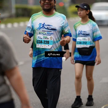 Runner Photo 7342990
