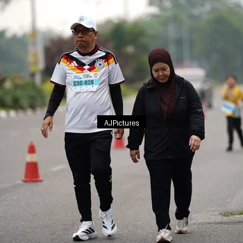 Runner Photo 7342992