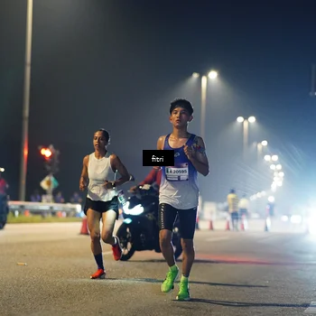 Runner Photo 7343006