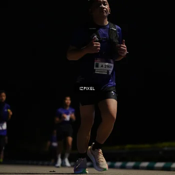 Runner Photo 7343007