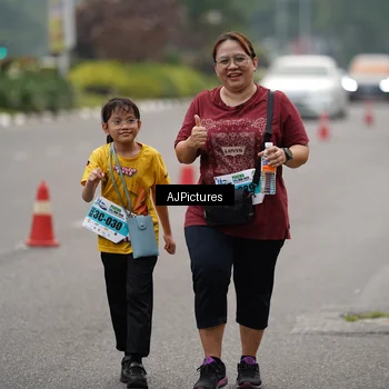 Runner Photo 7343014
