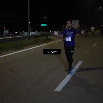 Runner Photo 7343018
