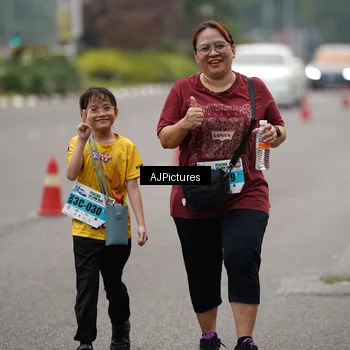 Runner Photo 7343021