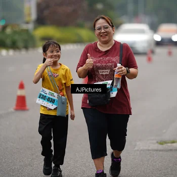 Runner Photo 7343029