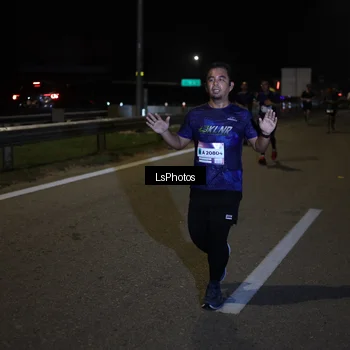 Runner Photo 7343044