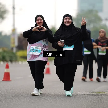 Runner Photo 7343046