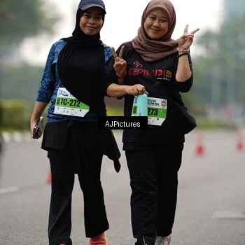 Runner Photo 7343047