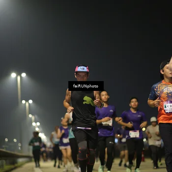 Runner Photo 7343107