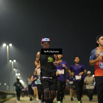 Runner Photo 7343134