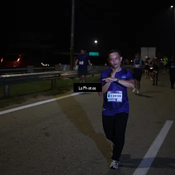 Runner Photo 7343137