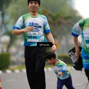 Runner Photo 7343163